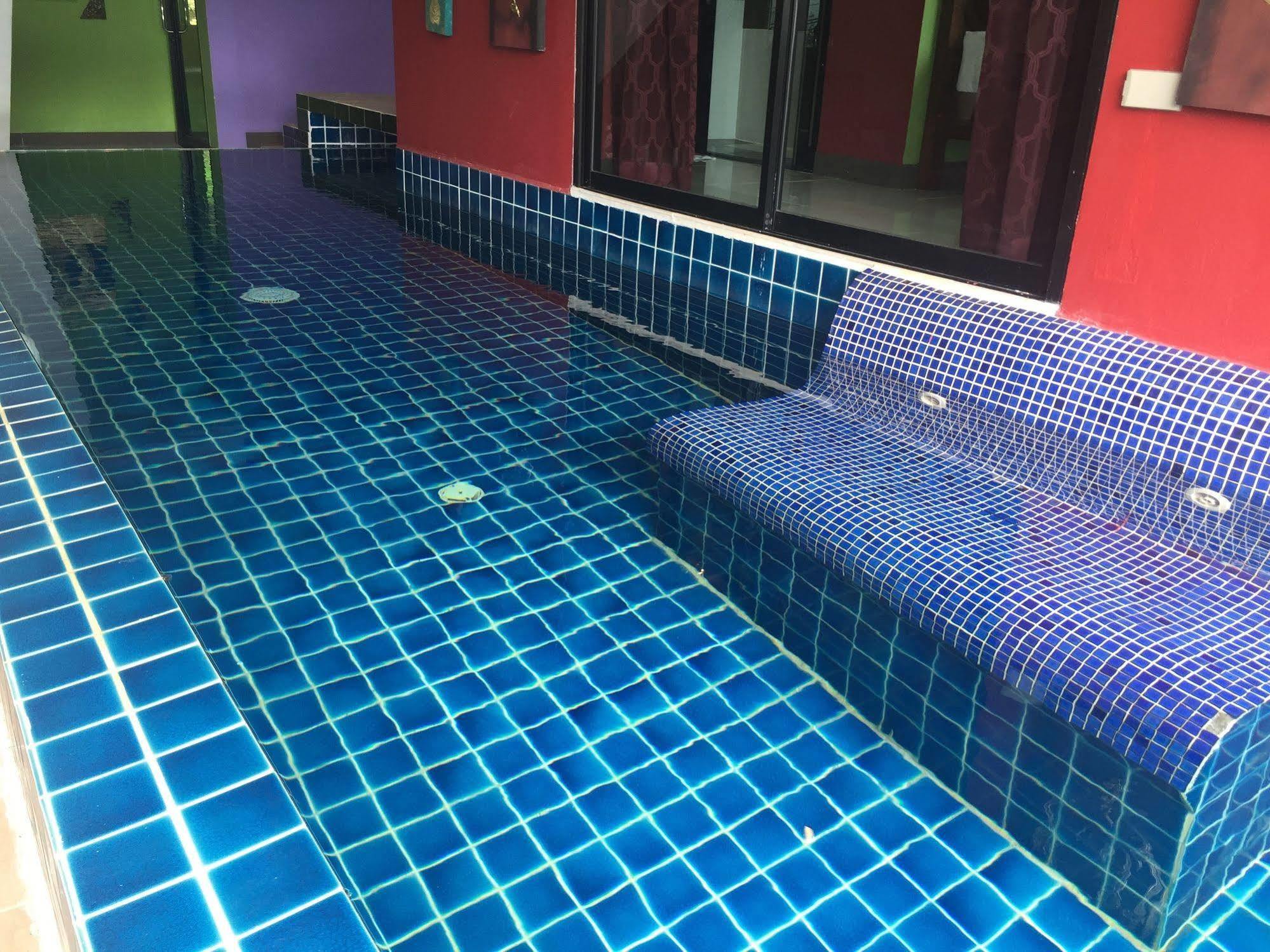 Sky Terrace Lanta Boutique Hotel Koh Lanta Exterior photo