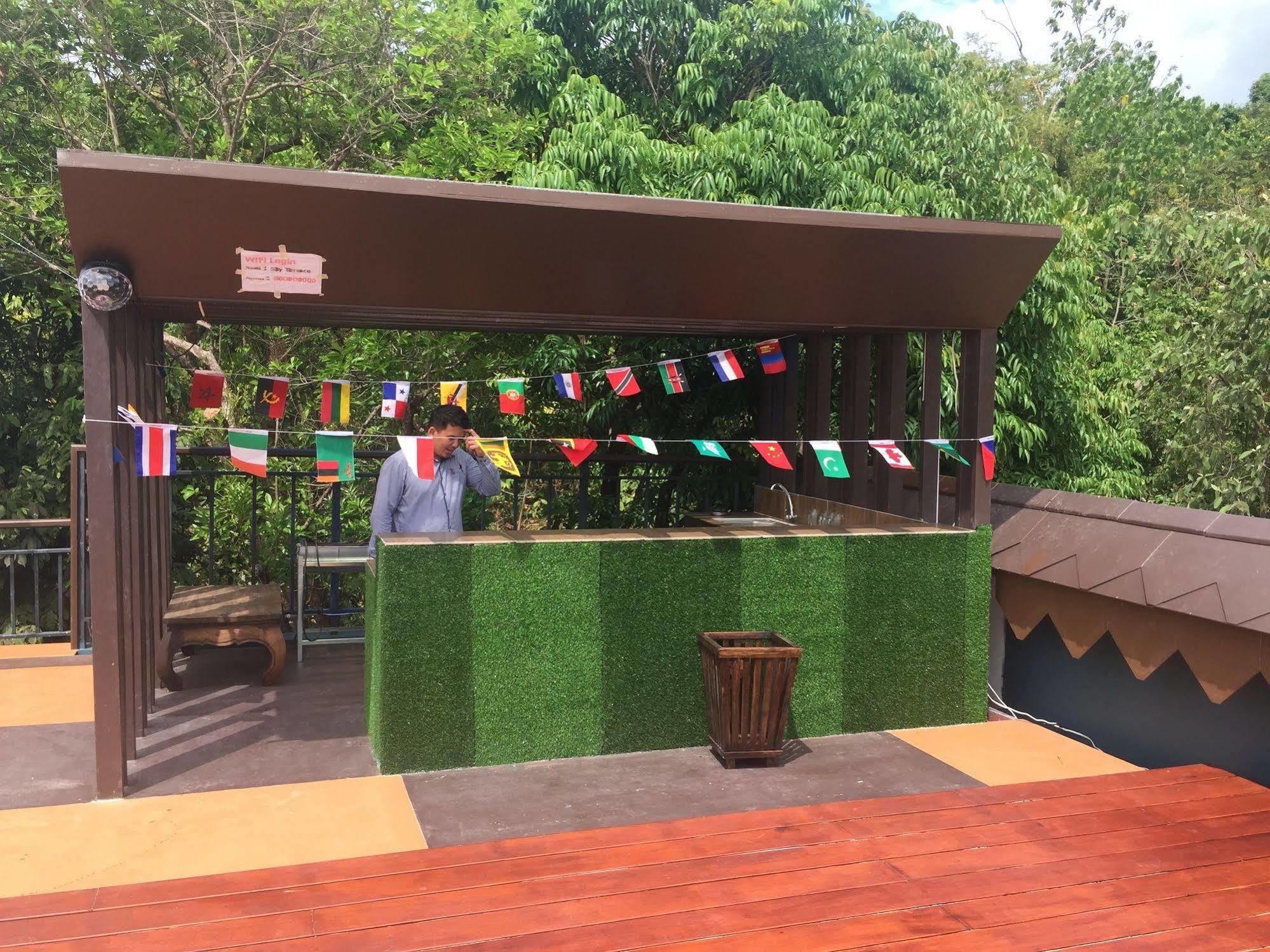 Sky Terrace Lanta Boutique Hotel Koh Lanta Exterior photo